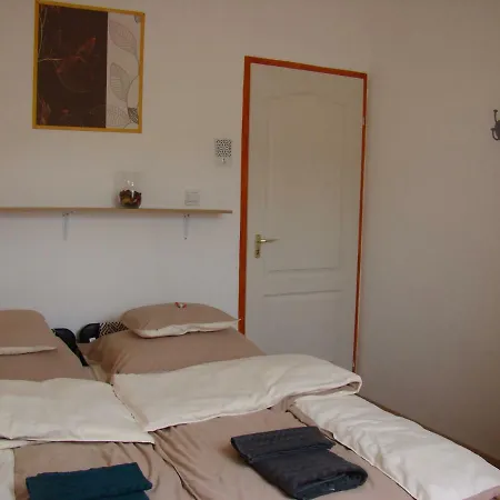 Konukevi Zoldike Kemences Vendeghaz *
